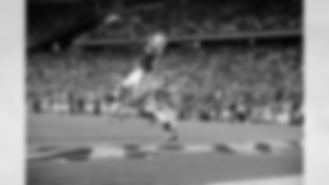 A fumble recovery by Patriots kicker Stephen Gostkowski helped set up Tom Brady's 16-yard TD pass to Ben Watson with 50 seconds to go in the Patriots 25-24 comeback win over Buffalo on Sept. 14, 2009.