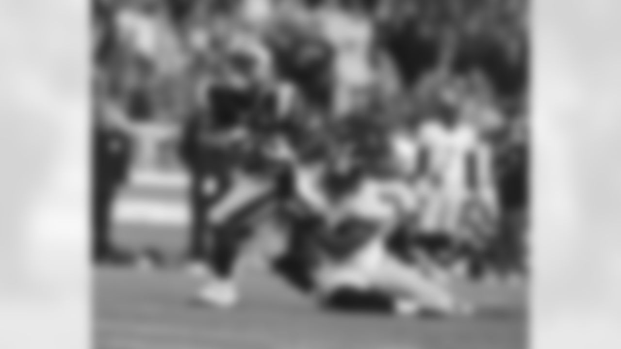 Dion Lewis