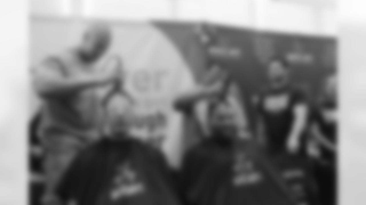 20150607_buzz_off_gronk_7790.jpg