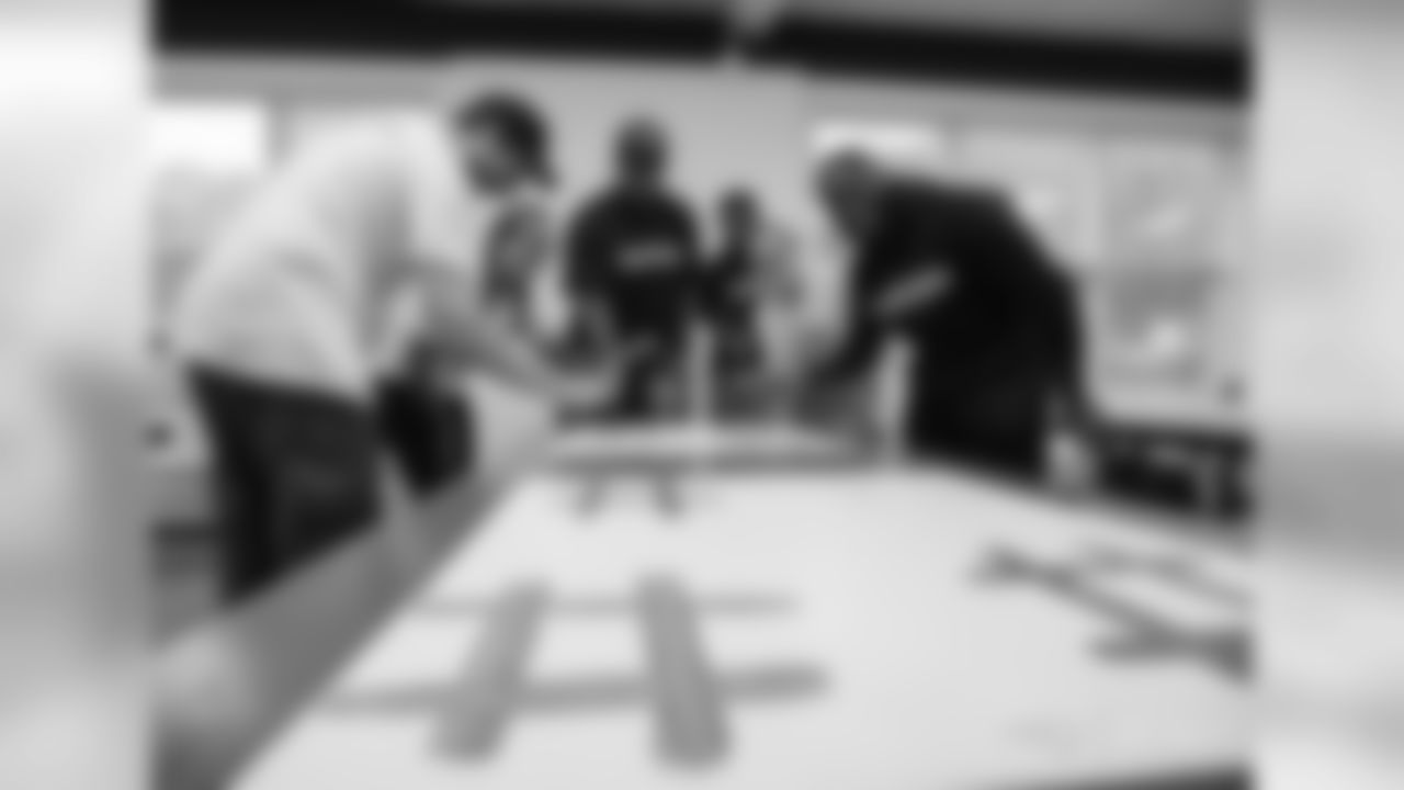 091818-PGBuild_EJA040-watermarked