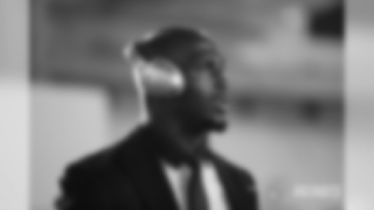 @NYJ112518-Arrivals_EJA036-watermarked