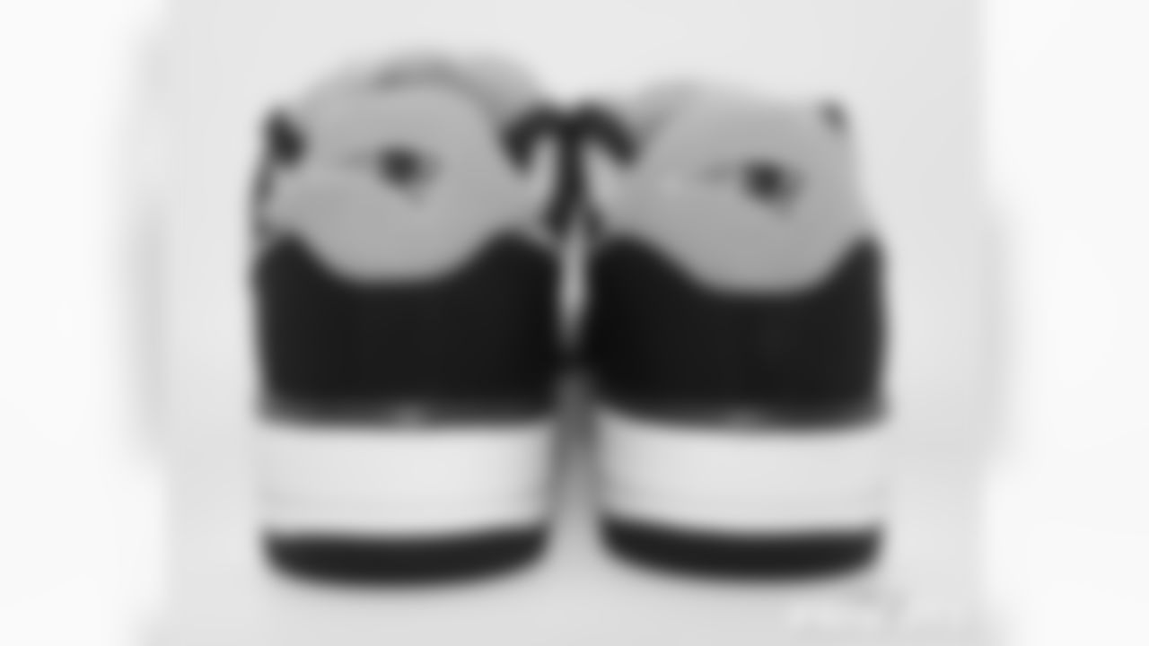 1019220-NikeAirForce1-RKK_Adler07-watermarked