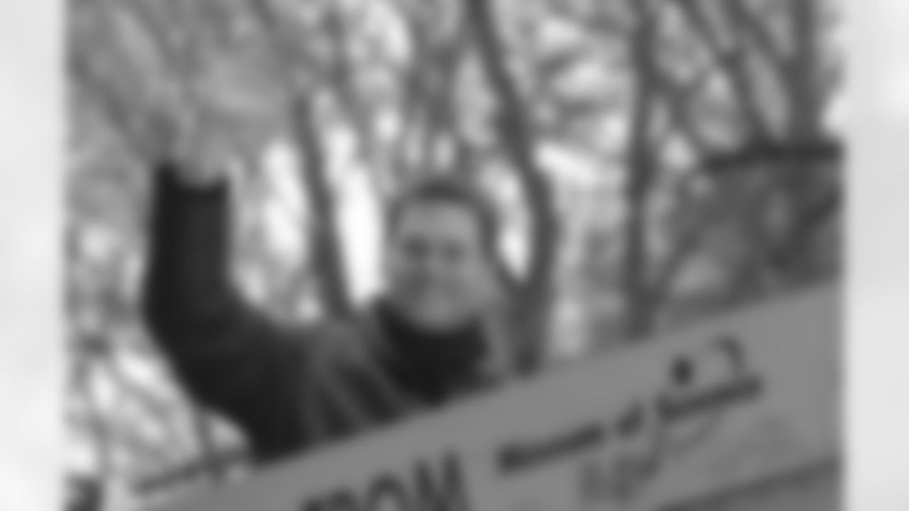 tempPats_Parade-137_2005.JPG