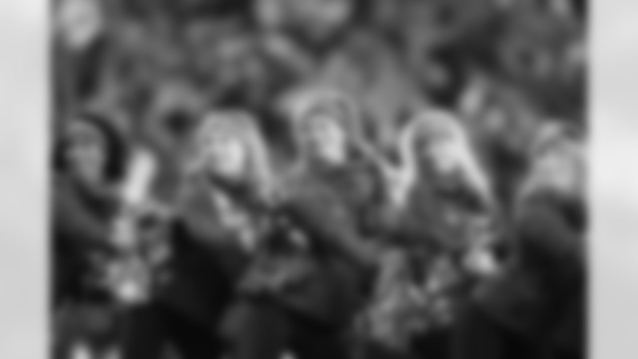br121216cl_ds003-watermarked.jpg