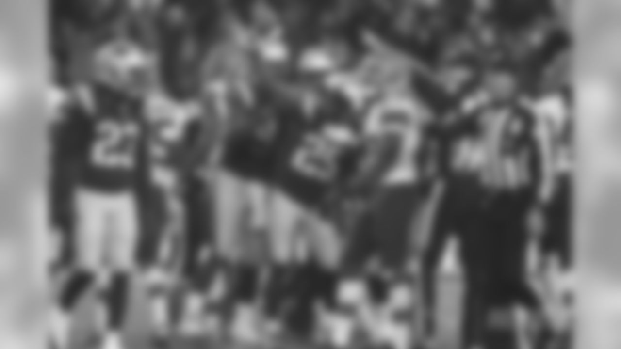49. Pats score two TDs in 30 seconds in comeback win over Cleveland (Dec. 8, 2013) – The Patriots trailed, 26-14, when Tom Brady connected with Julian Edelman for a 2-yard touchdown pass with 1:01 left in the game. The Patriots then recovered their first onside kick since 1995 and scored again 30 seconds later on a Brady-to-Danny Amendola pass with 31 seconds left for a miraculous 27-26 win.