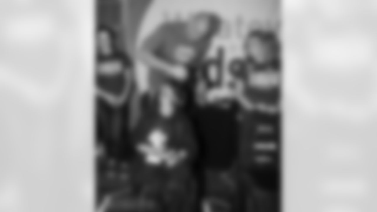 060417gronkbuzz_eja598-watermarked.jpg