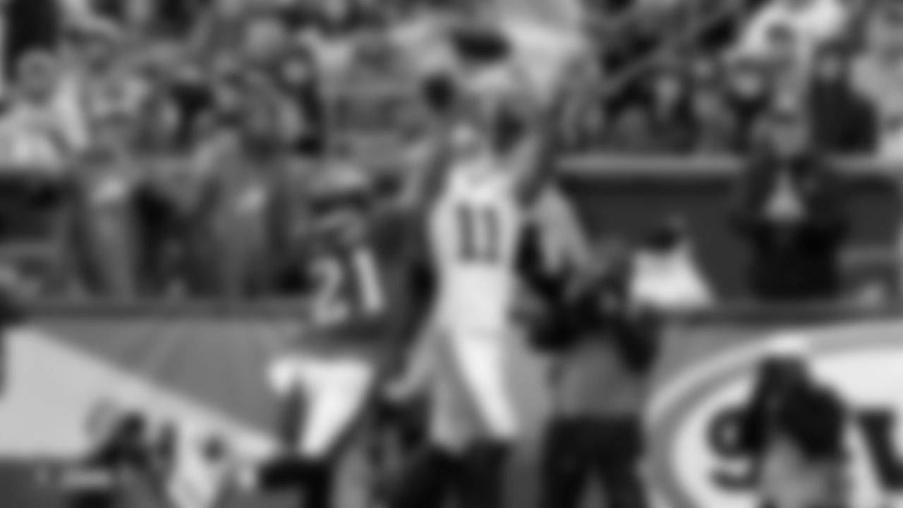 WR Ryan Grant