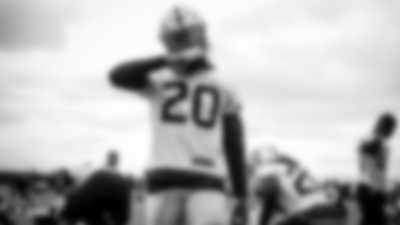 Raiders cornerback Daryl Worley (20) on the field for practice.