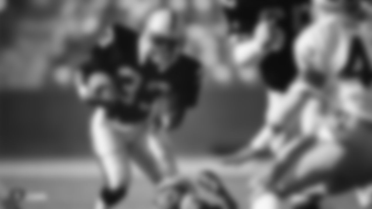 RB Kenny King (1980-1985)