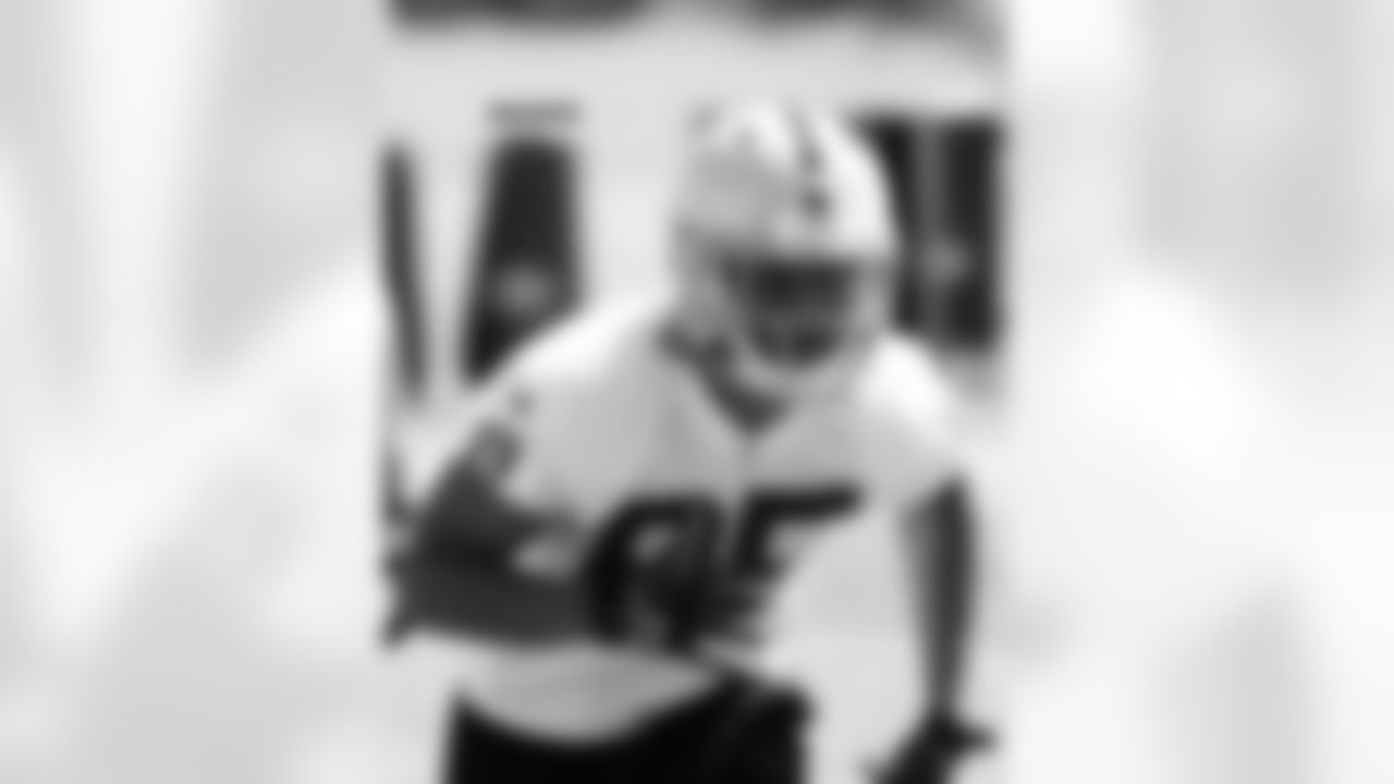 WR Seth Roberts