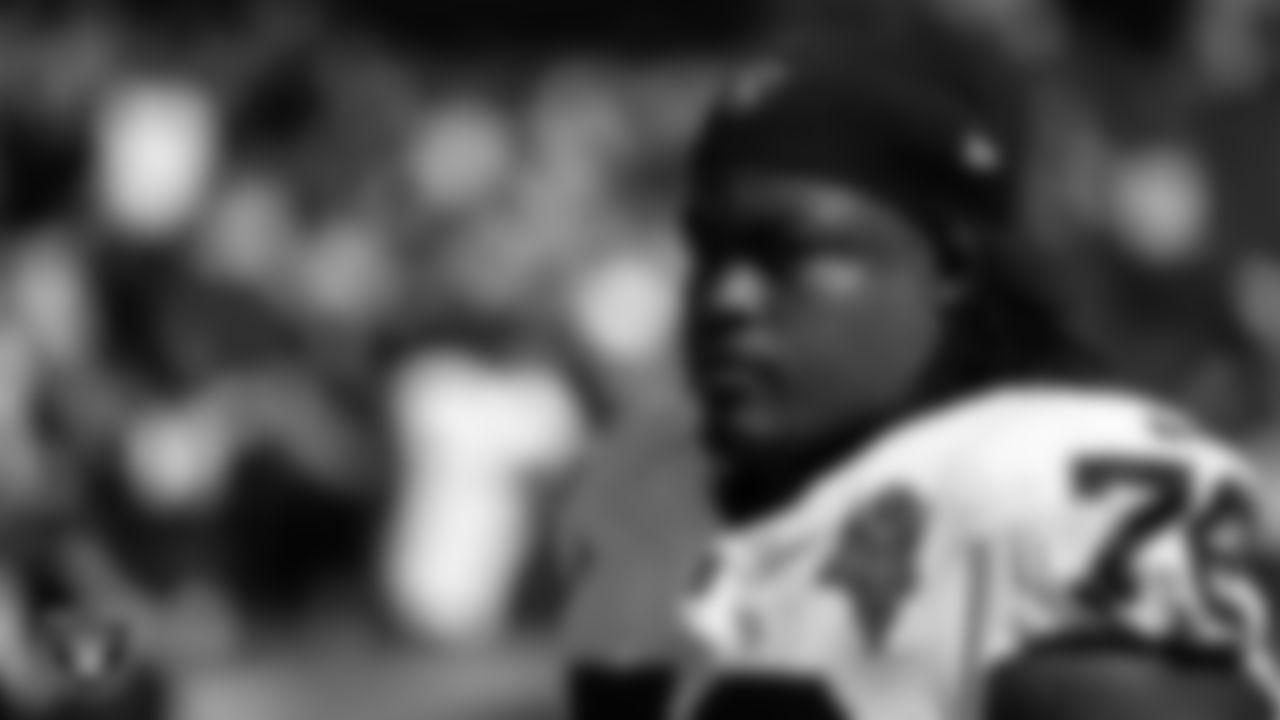 Las Vegas Raiders guard John Simpson (76) on the sidelines before the Las Vegas Raiders regular season away game against the Kansas City Chiefs.