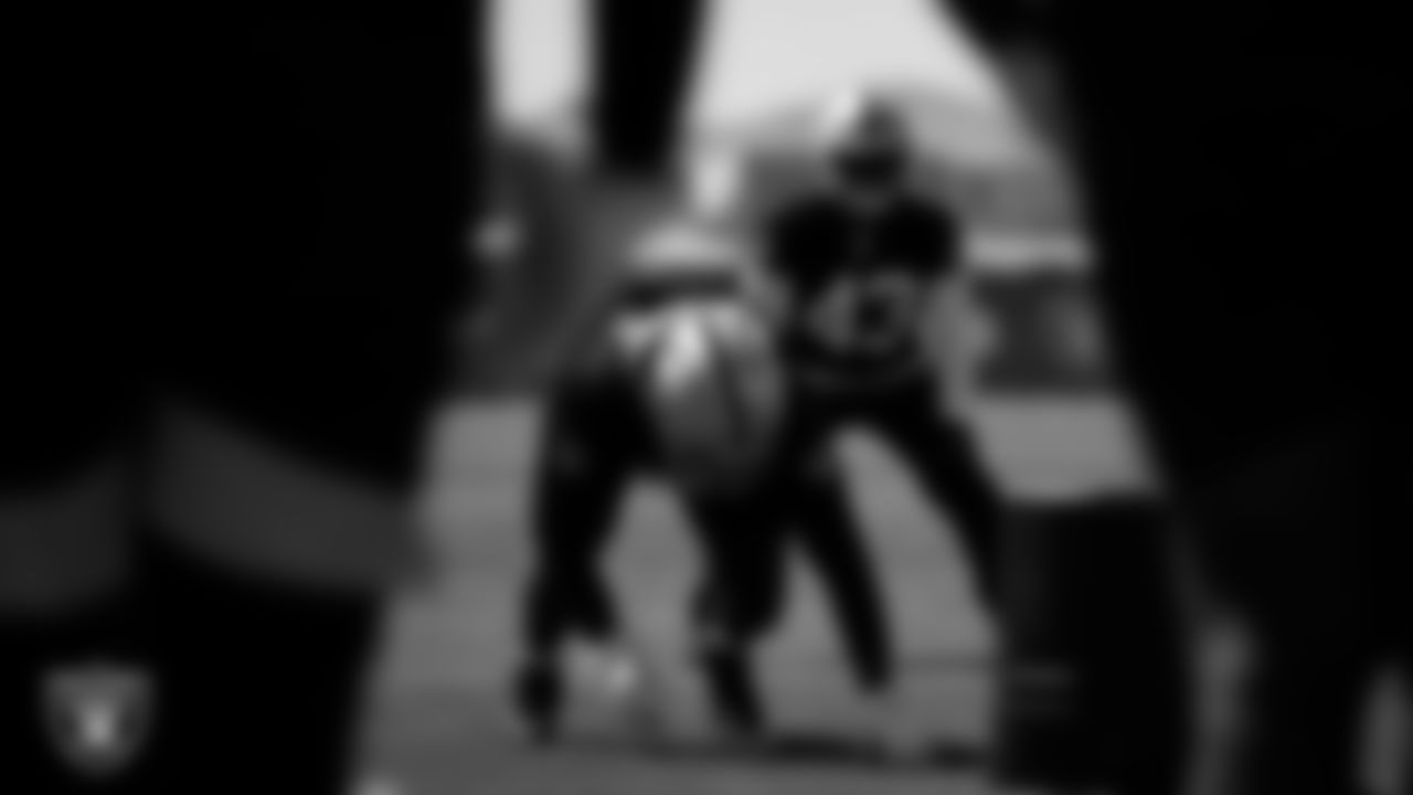 Las Vegas Raiders defensive end Kendal Vickers (95) during Day Three of 2022 Veteran Minicamp.