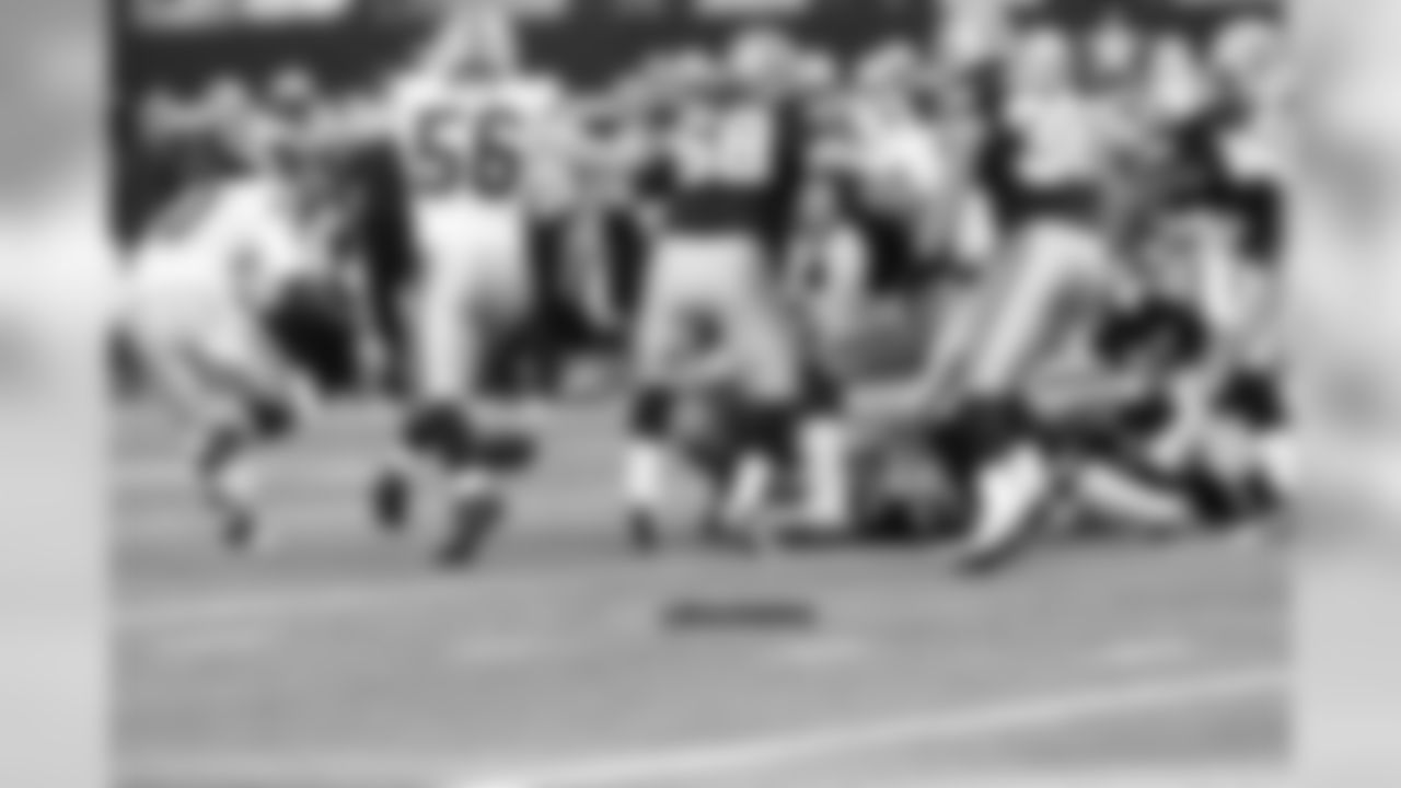 WR Greg Jenkins is there to recover the fumble and return it for a touchdown.