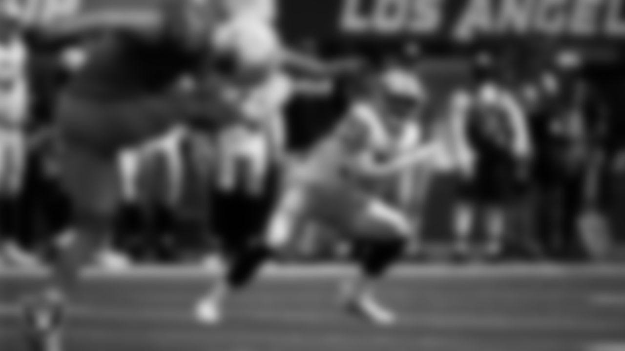 Las Vegas Raiders linebacker Luke Masterson (59) defends on a kick off during the regular season away game against the Los Angeles Chargers at SoFi Stadium.