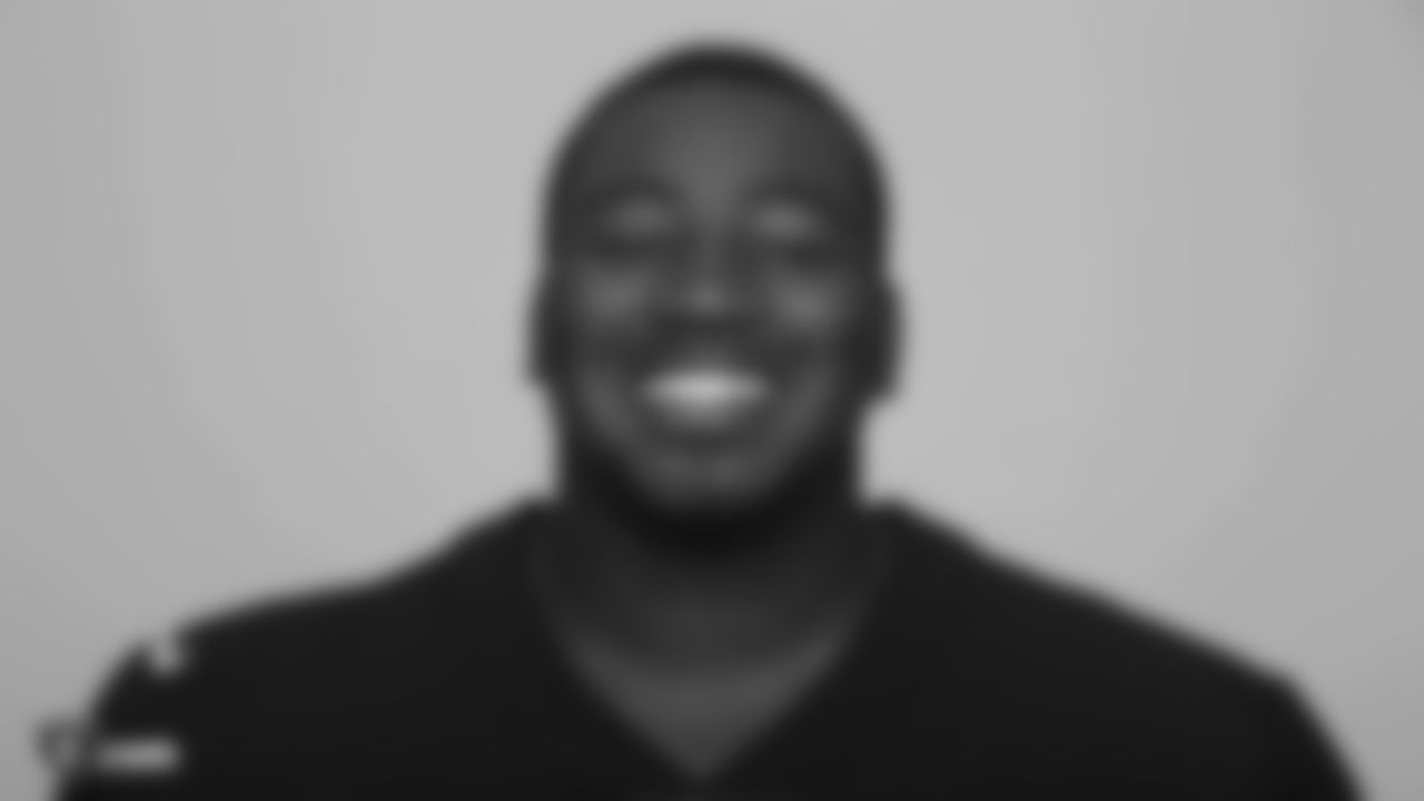 DL Shakir Soto