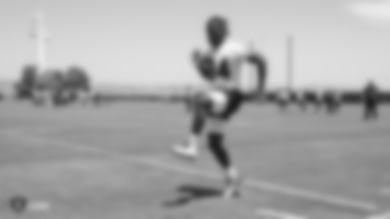 Raiders wide receiver Antonio Brown (84) at a Mandatory Minicamp at the Raiders Practice Facility in Alameda, Calif.
