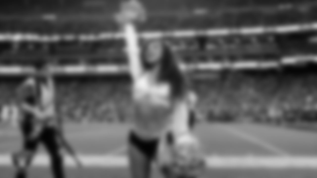 Raiderette Lexie on the sidelines during the regular season home game against the Los Angeles Chargers at Allegiant Stadium.
