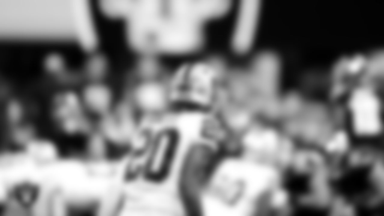 Las Vegas Raiders cornerback Damon Arnette (20) during the regular season game against the Atlanta Falcons at Mercedes-Benz Stadium.