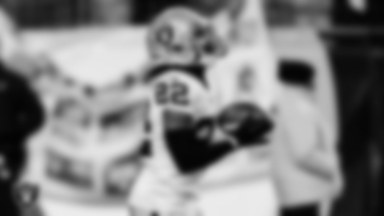 Las Vegas Raiders running back Ameer Abdullah (22) during the regular season away game against the Pittsburgh Steelers at Acrisure Stadium.