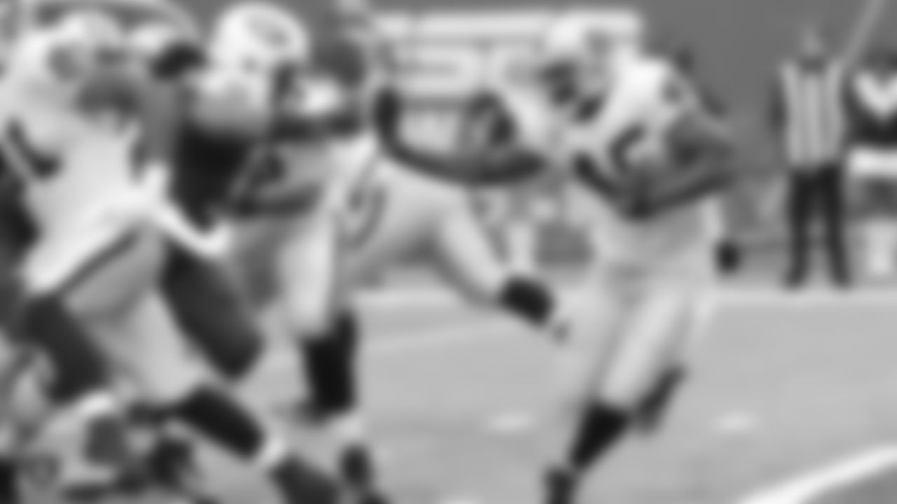 Road game at the New York Jets. Last meeting in New York: September 7, 2014 – Raiders 14, Jets 19