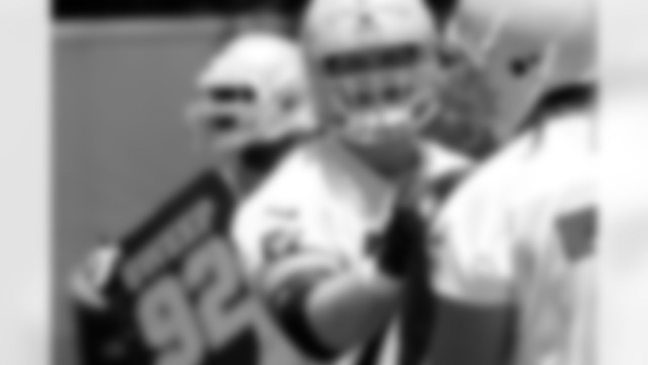 OL Tony Bergstrom