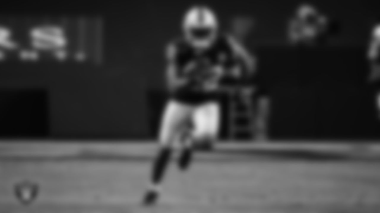 Las Vegas Raiders cornerback Keisean Nixon (22) warming up before the regular season home game against the Miami Dolphins.
