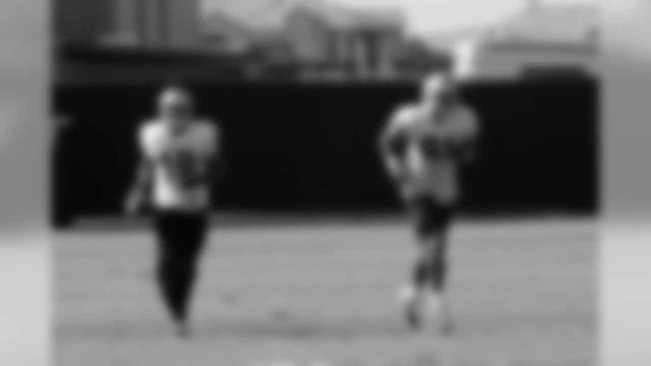 WR Chaz Schilens and WR Louis Murphy.