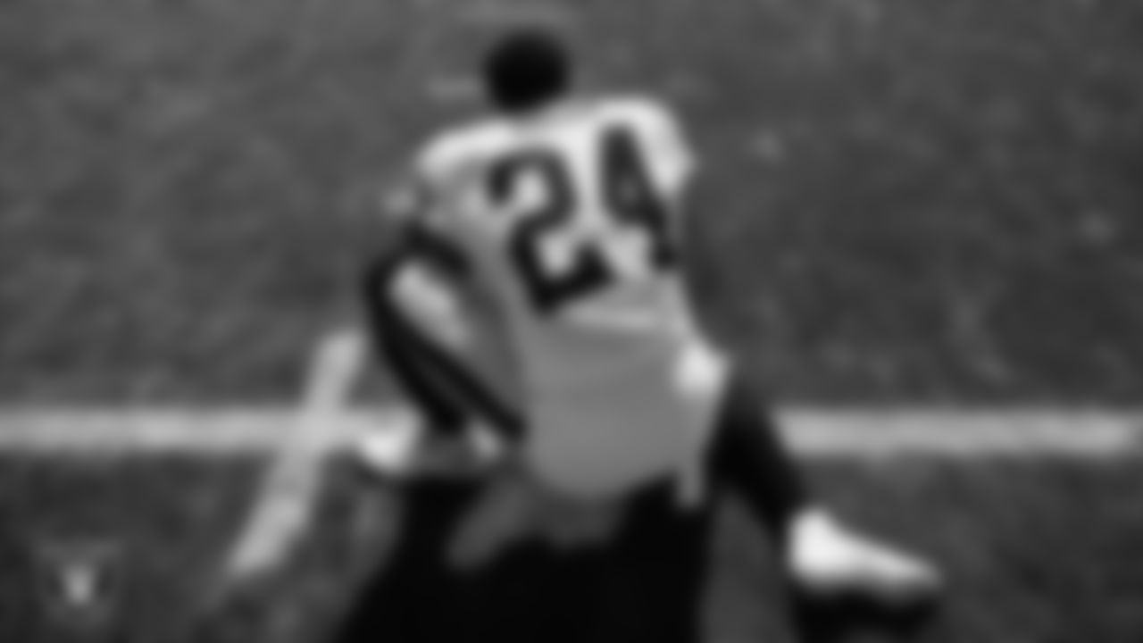 Las Vegas Raiders safety Johnathan Abram (24) warming up before the regular season away game against the Pittsburgh Steelers.