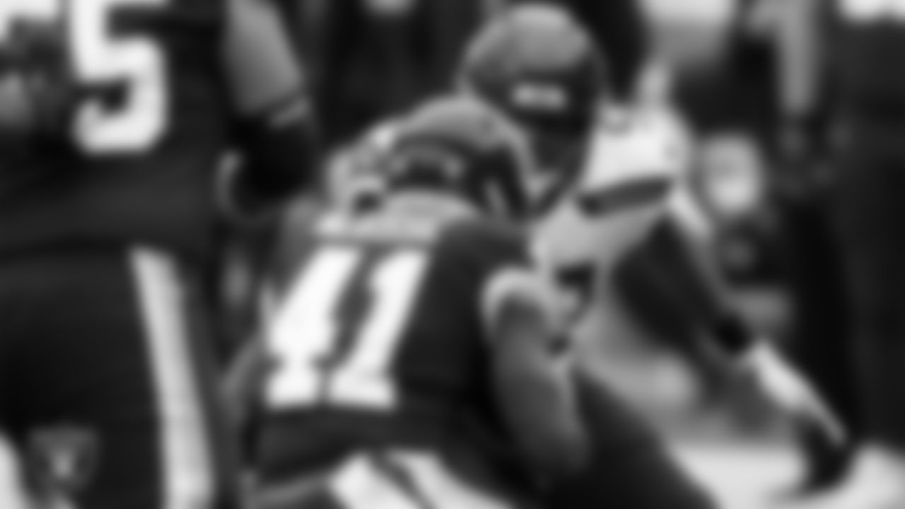 LB K.J. Wright
Previous teams: Seattle Seahawks (2011–20)