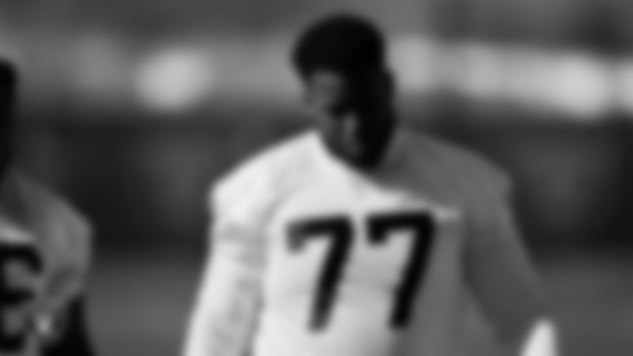 Las Vegas Raiders tackle Thayer Munford Jr. (77) at a workout during phase two of the offseason program.