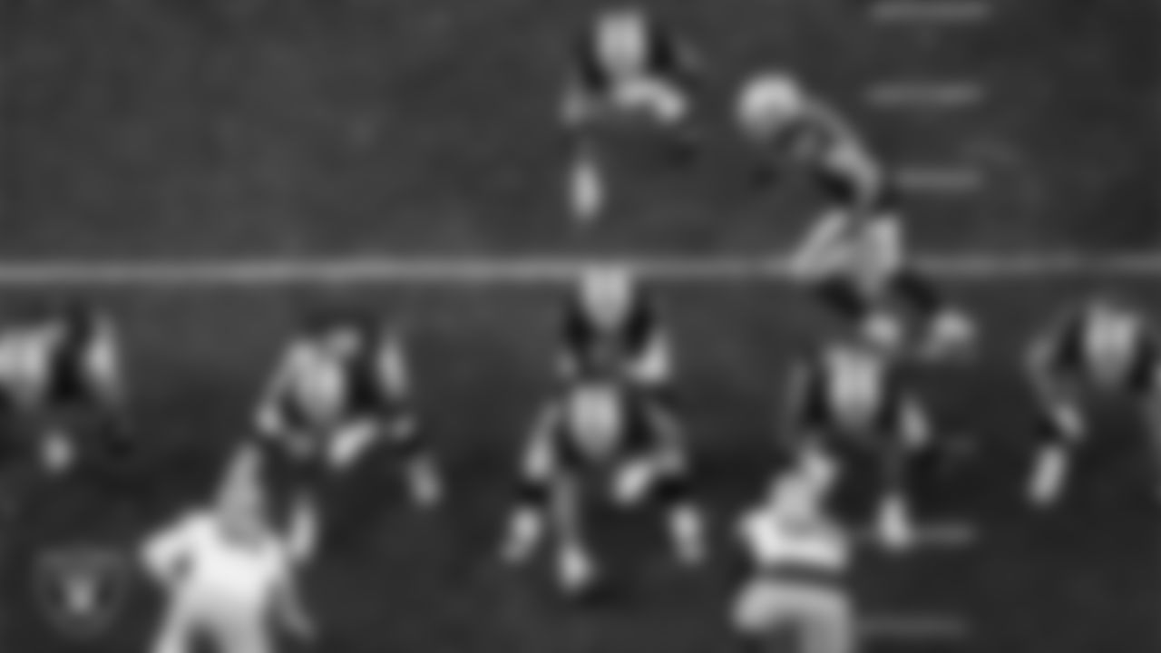 Las Vegas Raiders tight end Foster Moreau (87) goes in motion before the snap during the regular season home game against the San Francisco 49ers at Allegiant Stadium.