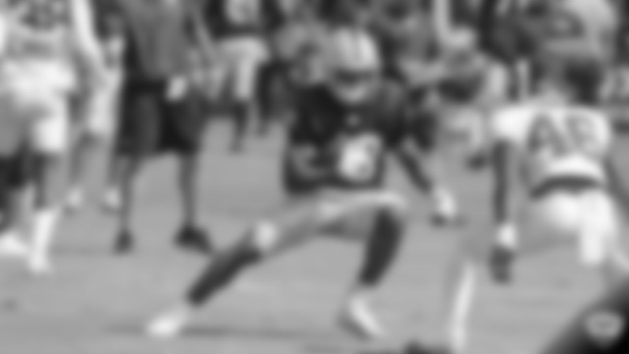 Raiders wide receiver Ryan Grant (19) on the field for a joint practice with the Los Angeles Rams at 2019 Training Camp.
