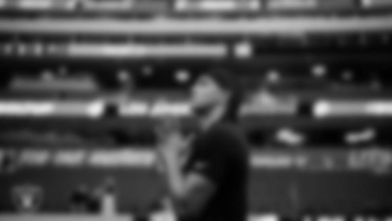 Las Vegas Raiders wide receiver Mack Hollins (10) warming up before the regular season away game against the Los Angeles Chargers at SoFi Stadium.