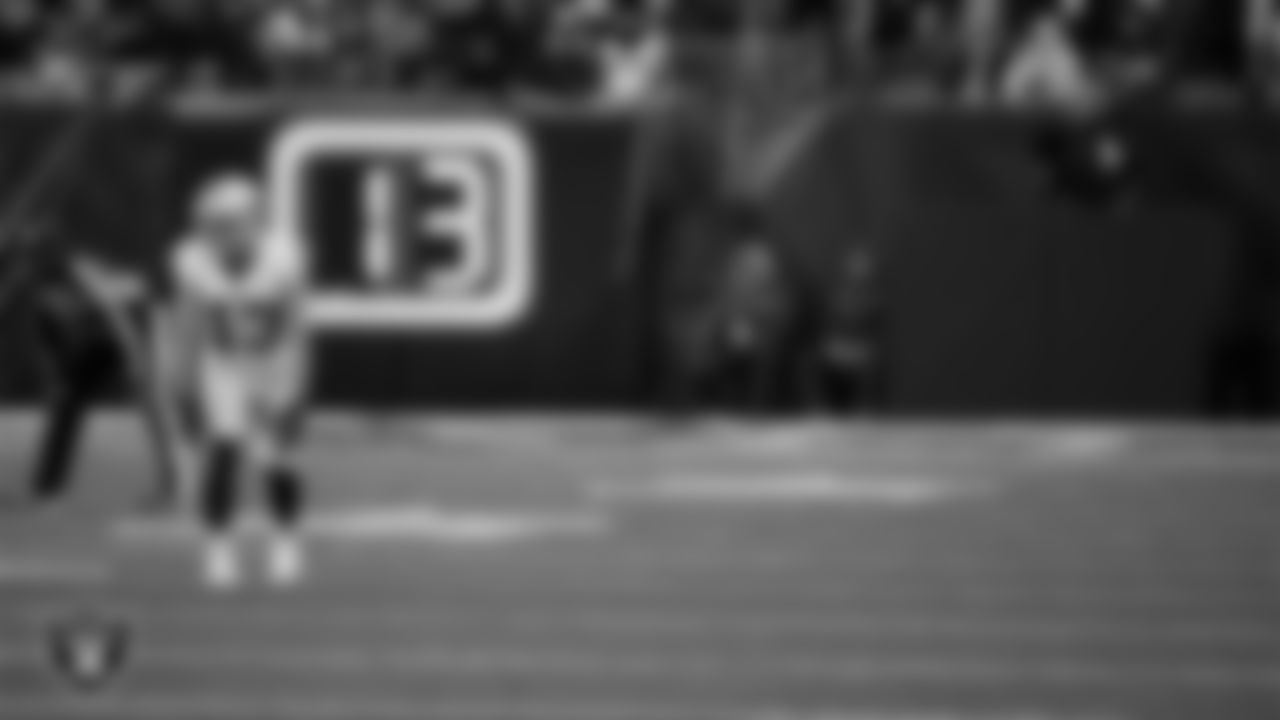 Las Vegas Raiders wide receiver Hunter Renfrow (13) lines up before the snap during the postseason away game against the Cincinnati Bengals.