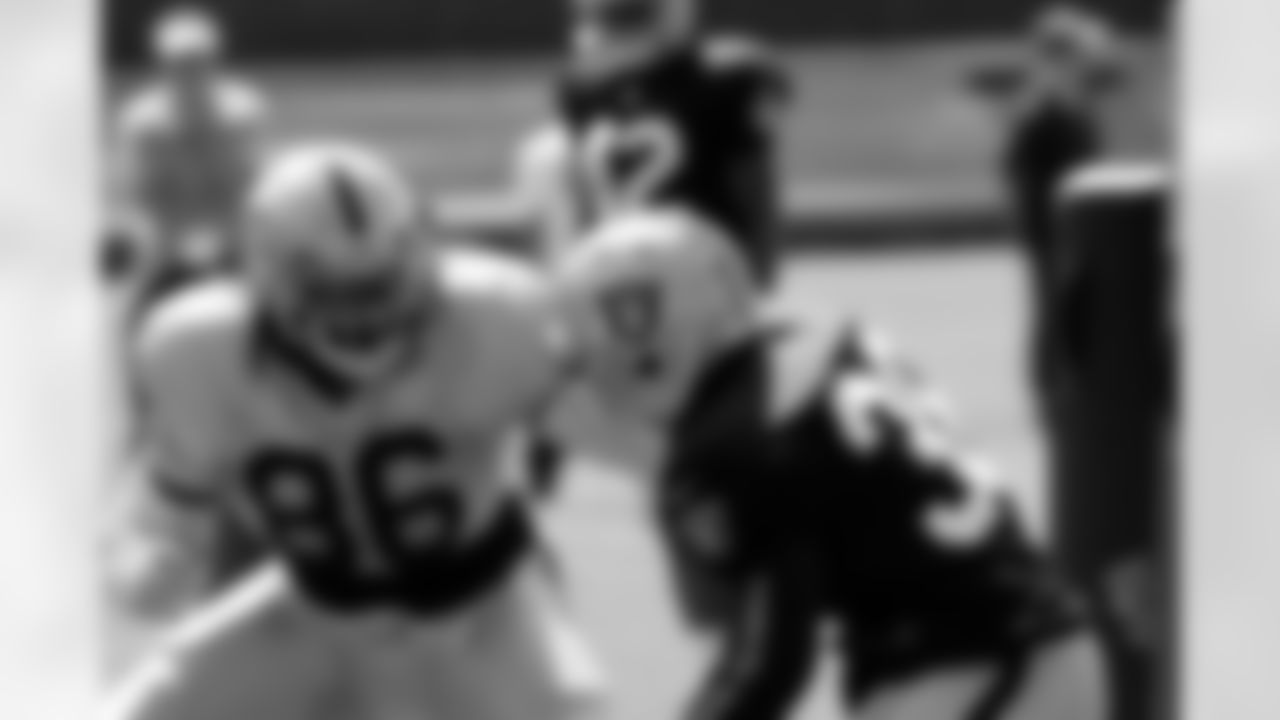 TE David Ausberry and S Reggie Smith