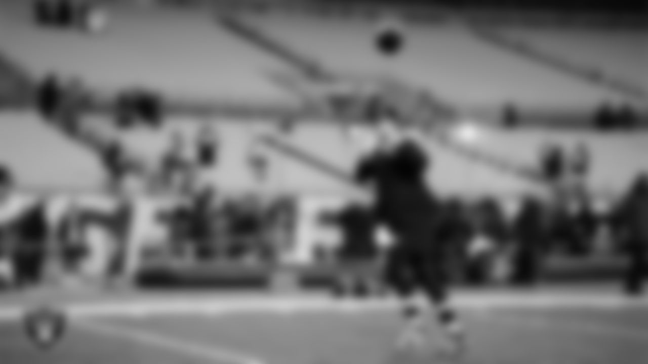 Las Vegas Raiders tight end Jesper Horsted (80) warming up before the regular season away game against the Pittsburgh Steelers at Acrisure Stadium.