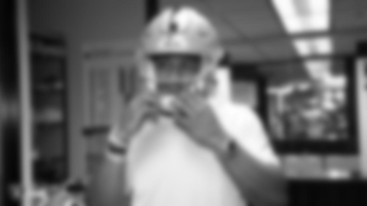 Raiders 1st round draft pick safety Johnathan Abram arrives to the Raiders Practice Facility in Alameda, Calif. following his selection in the 2019 NFL Draft.
