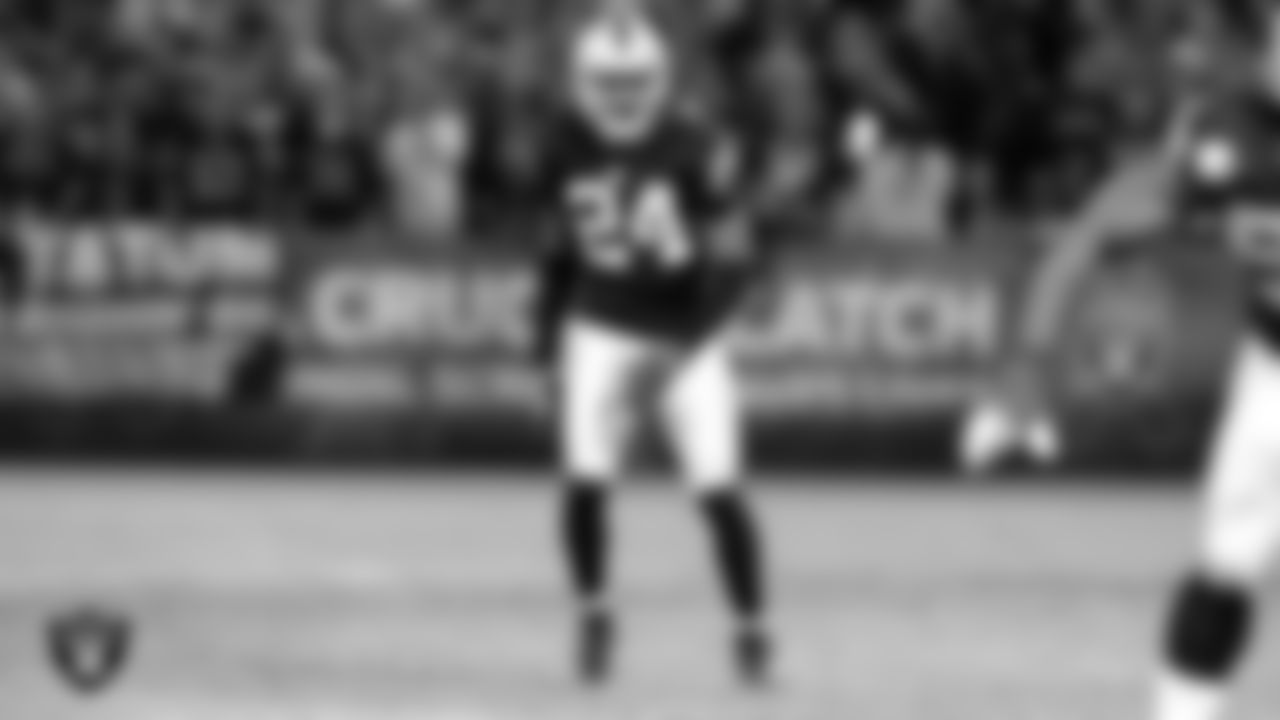 Raiders cornerback Charles Woodson (24) lines up before the snap during the regular season home game against the San Diego Chargers.
