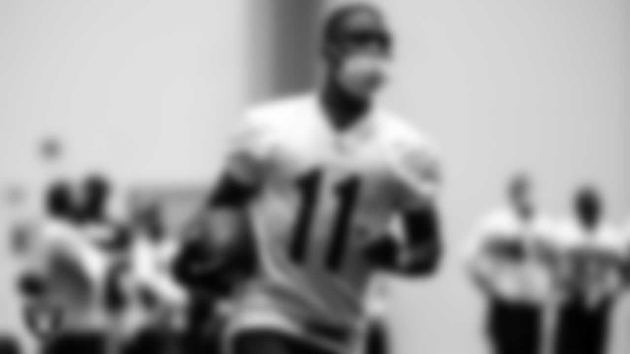 Las Vegas Raiders wide receiver Henry Ruggs III (11) during practice.