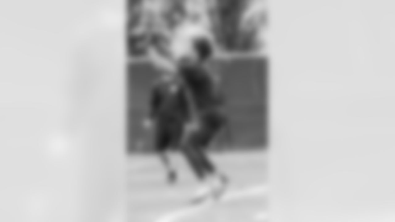 81 Mychal Rivera