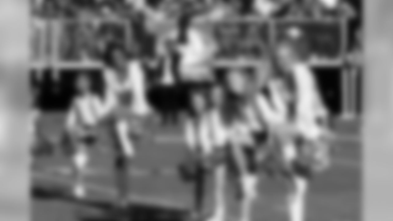 JuniorRaiderettes