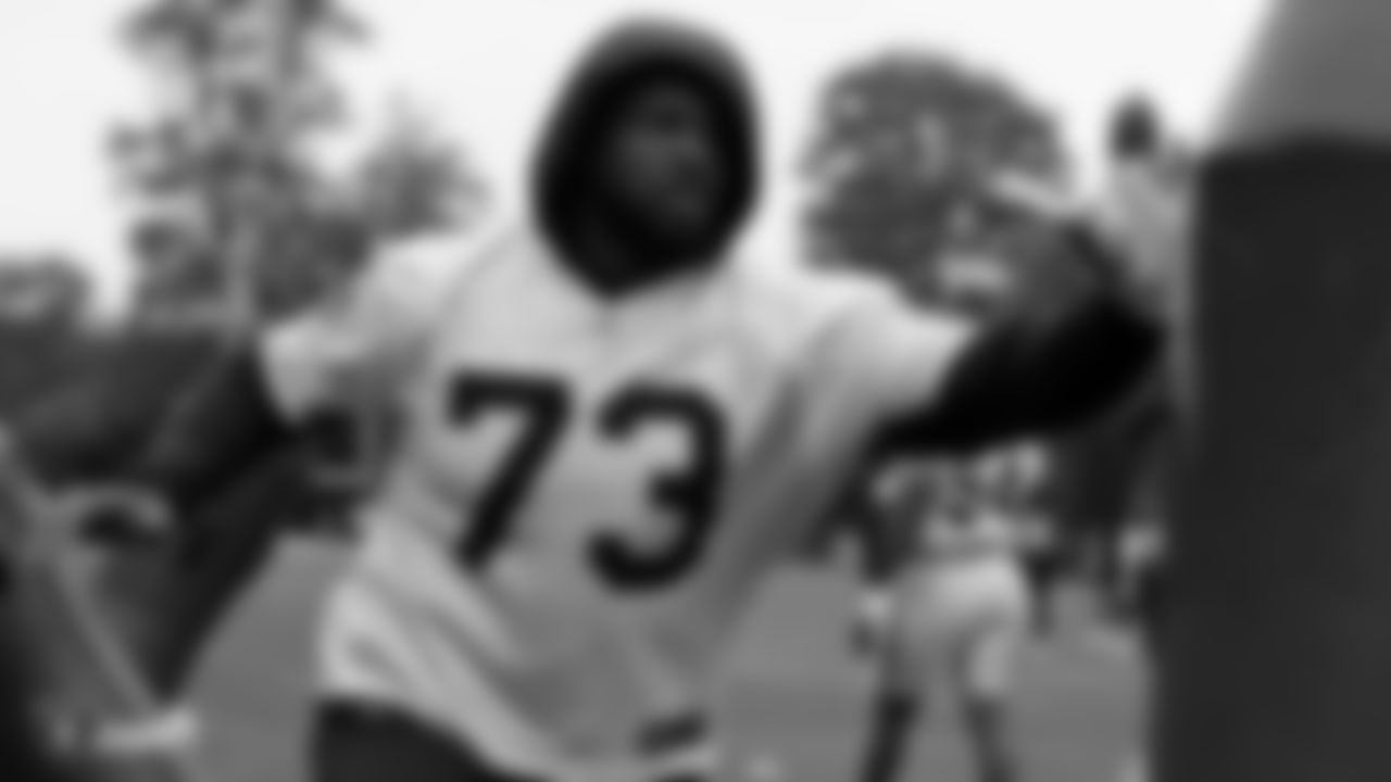 Raiders defensive tackle Maurice Hurst (73) goes through defensive line drills on the field during practice.