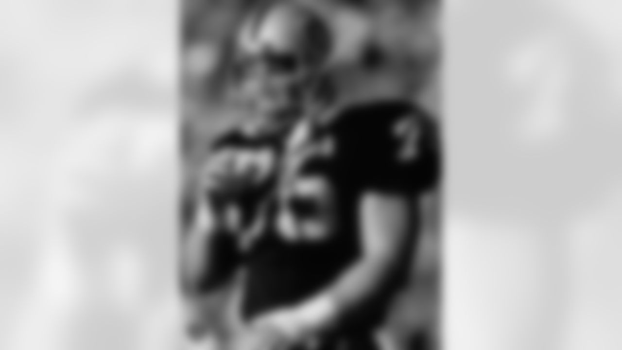 Howie Long was selected in the 2nd round of the 1981 NFL Draft out of Villanova. He played in 179 games with 151 starts and recorded 84 sacks, two interceptions and 10 fumble recoveries. Long was a key member of the Raiders 1983 Super Bowl championship team. He was selected to play in eight Pro Bowls and named 1st Team All-Pro twice.