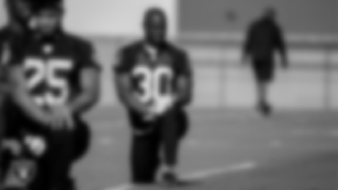 Las Vegas Raiders safety Duron Harmon (30) at a workout during phase two of the offseason program.