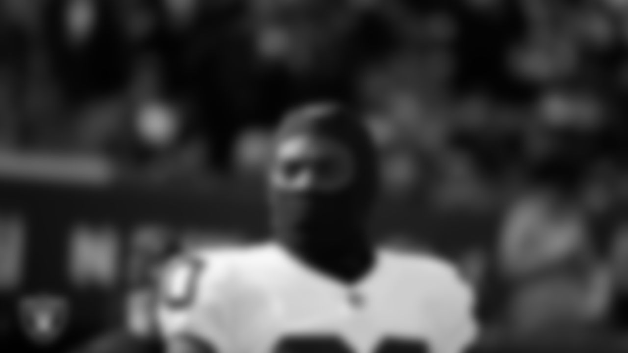 Las Vegas Raiders running back Jalen Richard (30) on the sidelines before the Las Vegas Raiders regular season away game against the New York Giants.