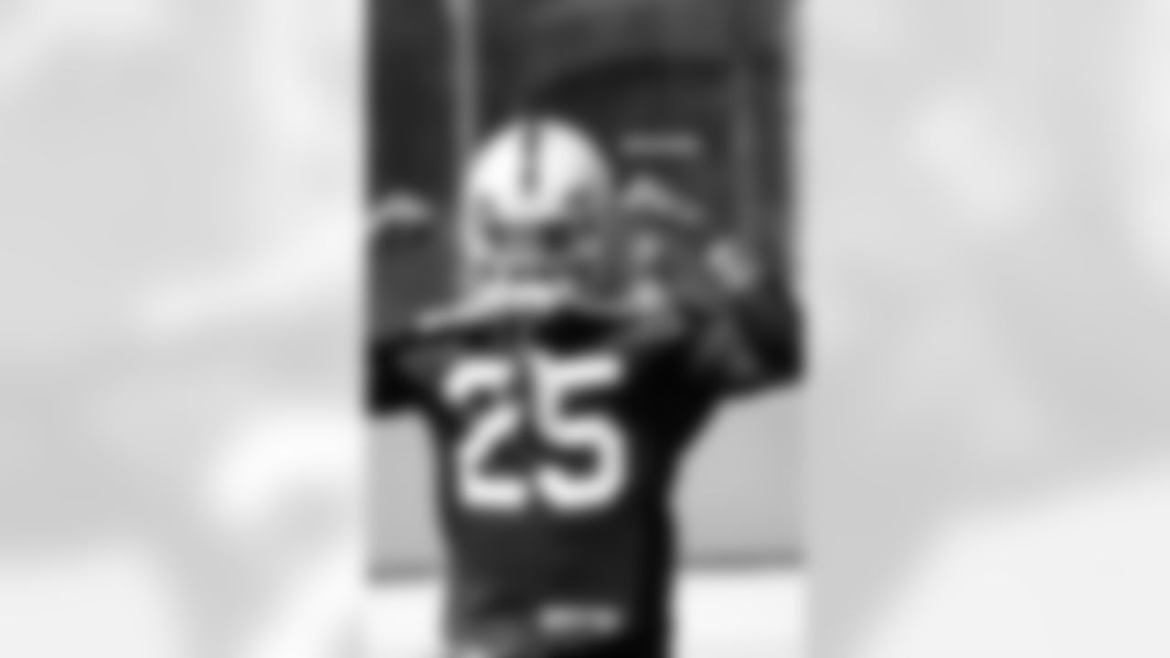 CB DJ Hayden