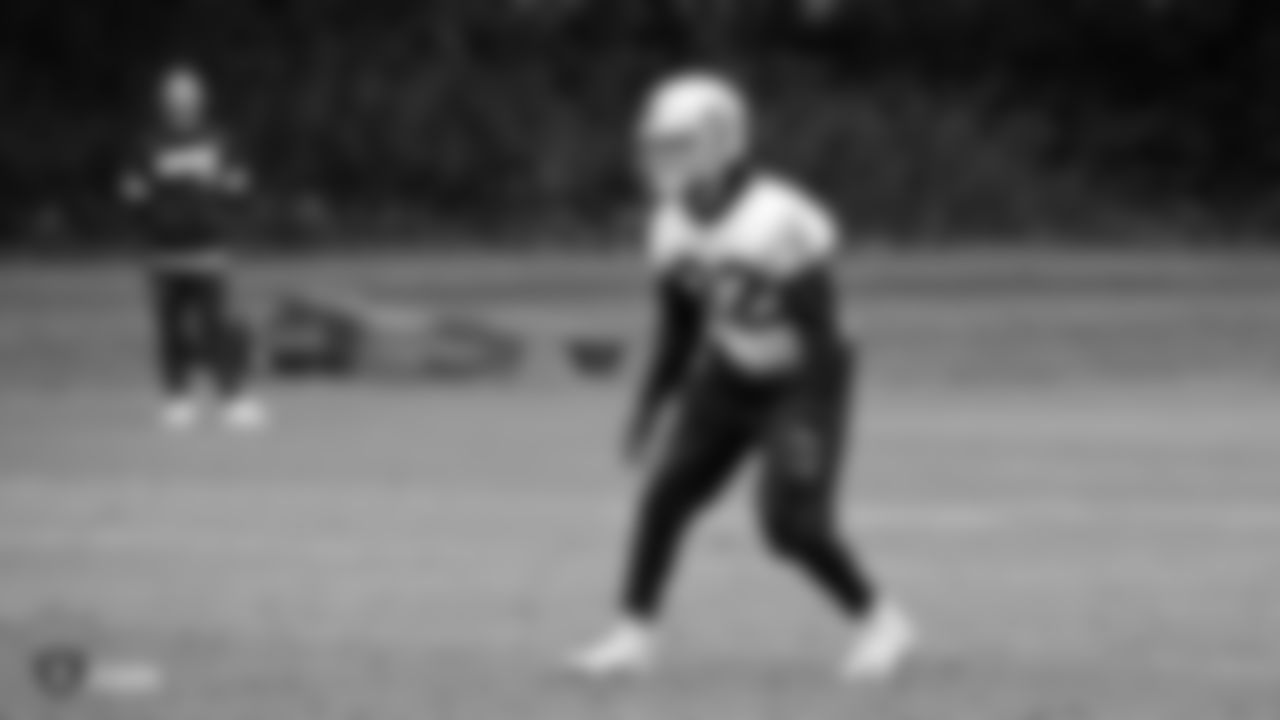 Raiders safety Dallin Leavitt (32) on the field for practice at The Grove Hotel.