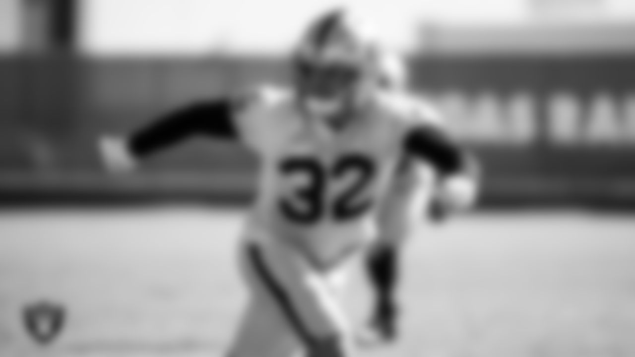 Las Vegas Raiders safety Dallin Leavitt (32) during practice.
