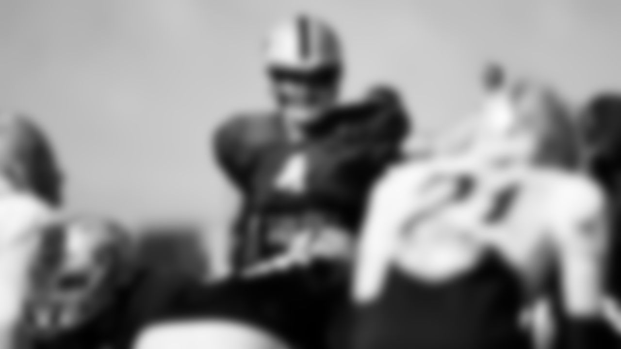 Las Vegas Raiders quarterback Derek Carr (4) during practice at Intermountain Healthcare Performance Center.