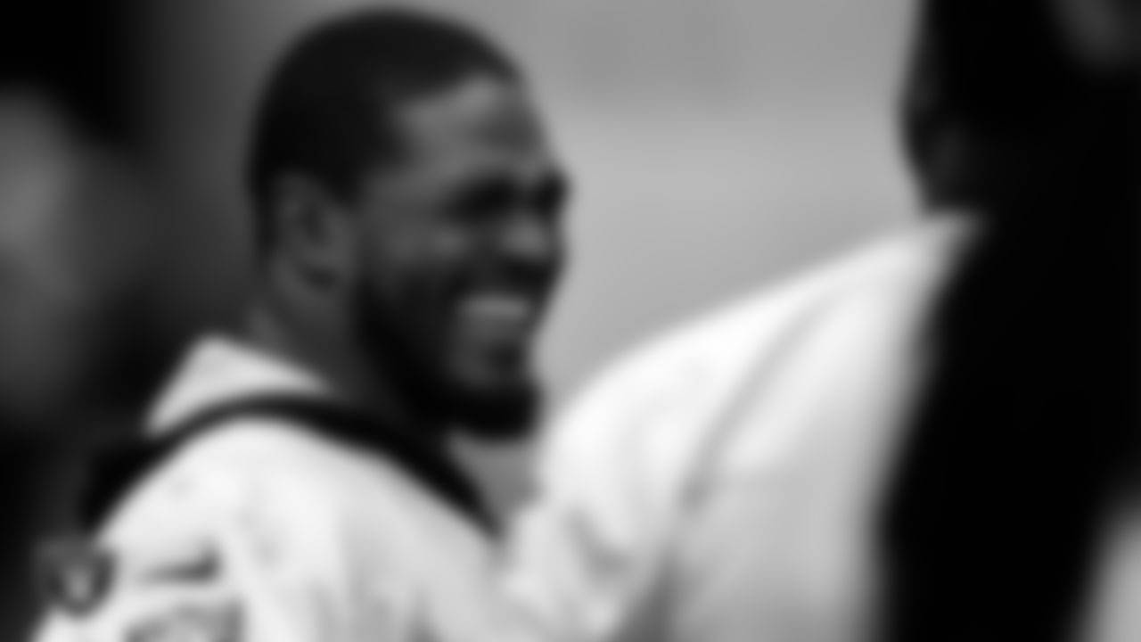 Las Vegas Raiders linebacker Denzel Perryman (52) during practice at Intermountain Healthcare Performance Center.